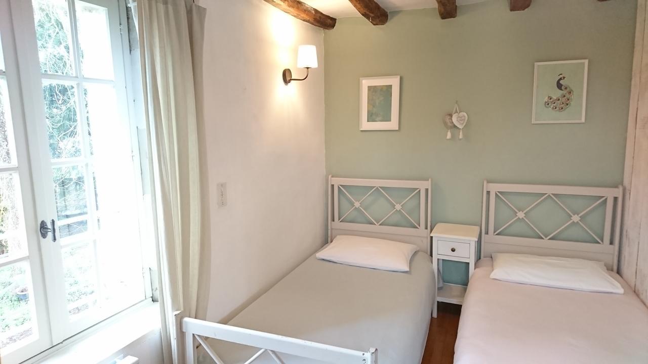 L'Olivier Villa Monts-sur-Guesnes Bilik gambar
