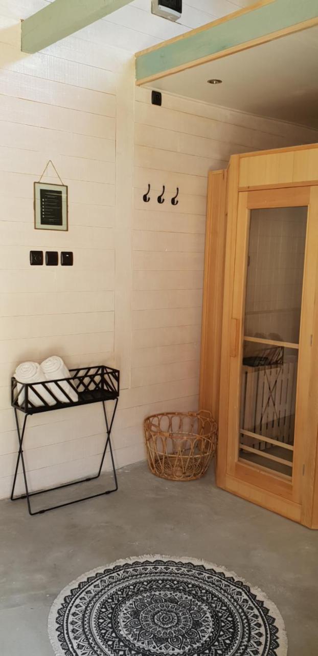 L'Olivier Villa Monts-sur-Guesnes Luaran gambar